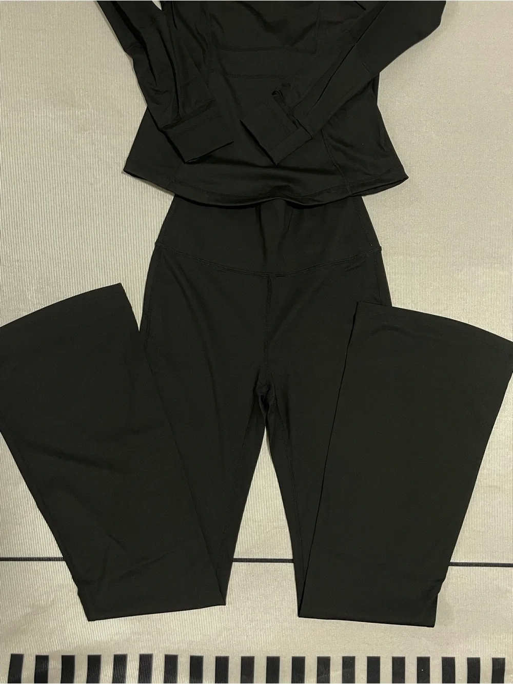 lululemon athletica streamlined black